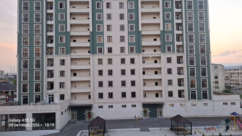 Gəncə, 3 otaqlı, Köhnə tikili, 66 kv. m