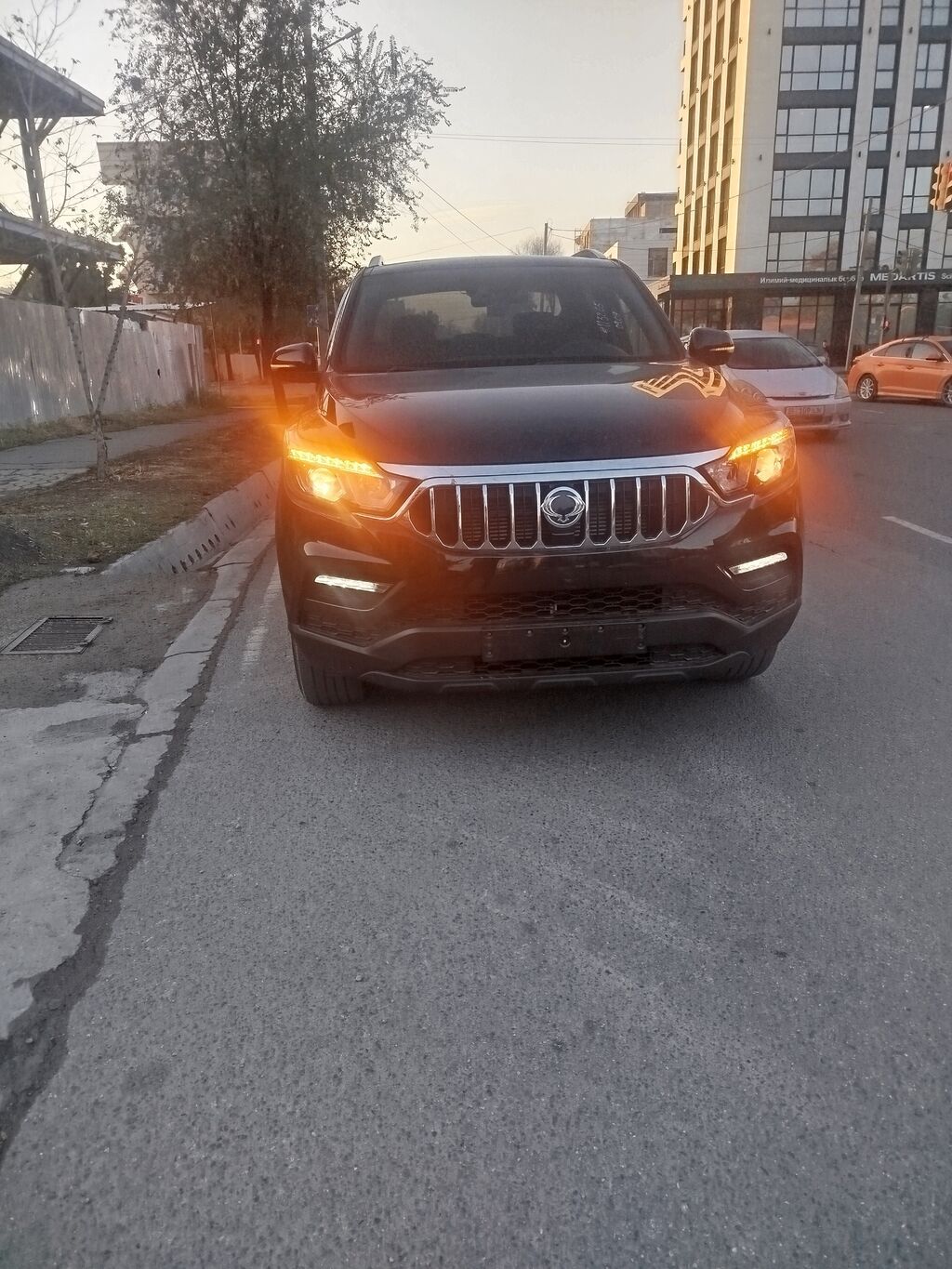 Ssangyong Rexton Khan: 2020 г., 2.2 л, Автомат, Дизель, Пикап: фото 1