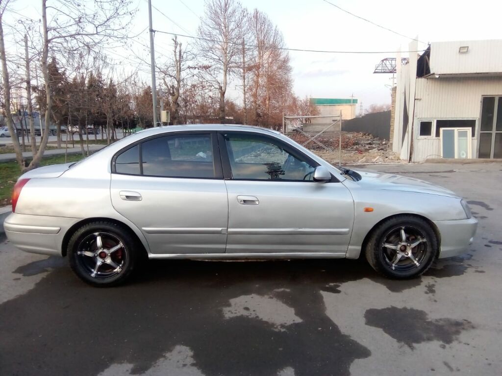 Hyundai Elantra: 2002 г., 1.6 л, Механика, Бензин, Хэтчбэк: фото 7