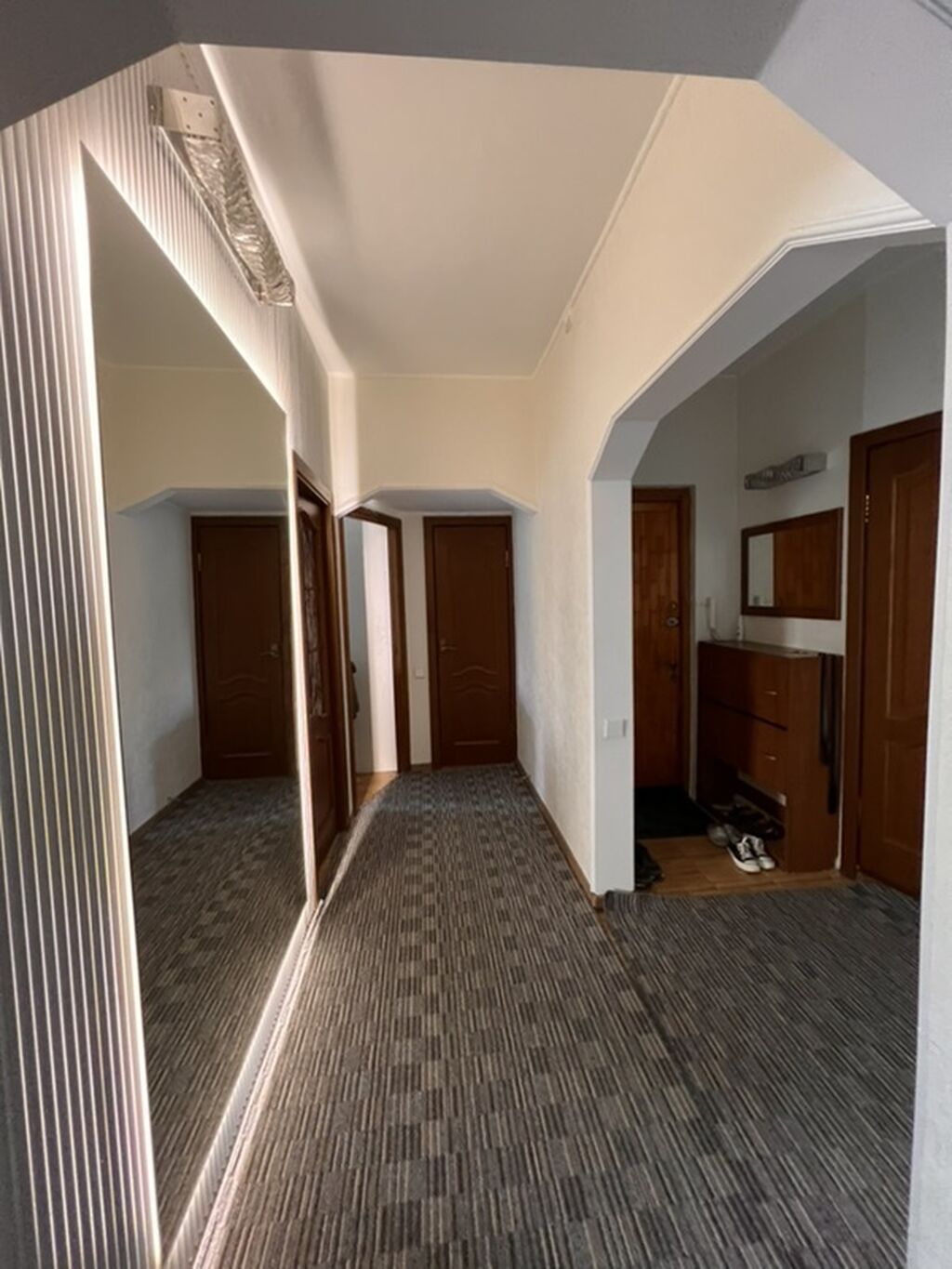 4 комнаты, 83 м², Восток-5 мкр 105 серия, 2 этаж, Дизайнерский ремонт: фото 7