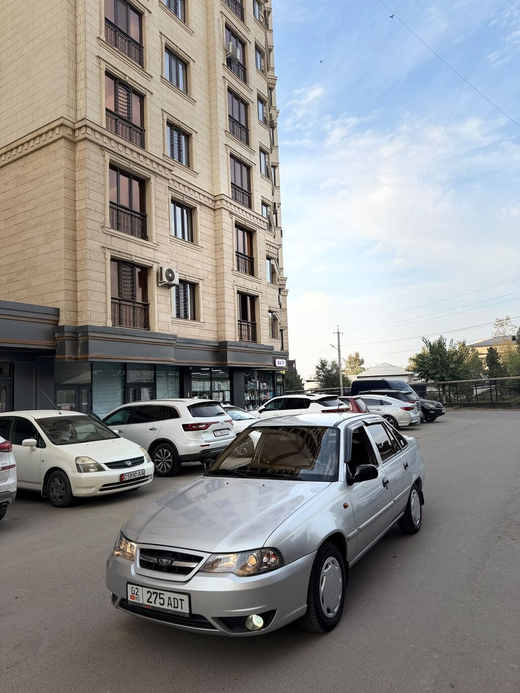 Daewoo Nexia: 2011 г., 1.5 л, Механика, Бензин, Седан: фото 3