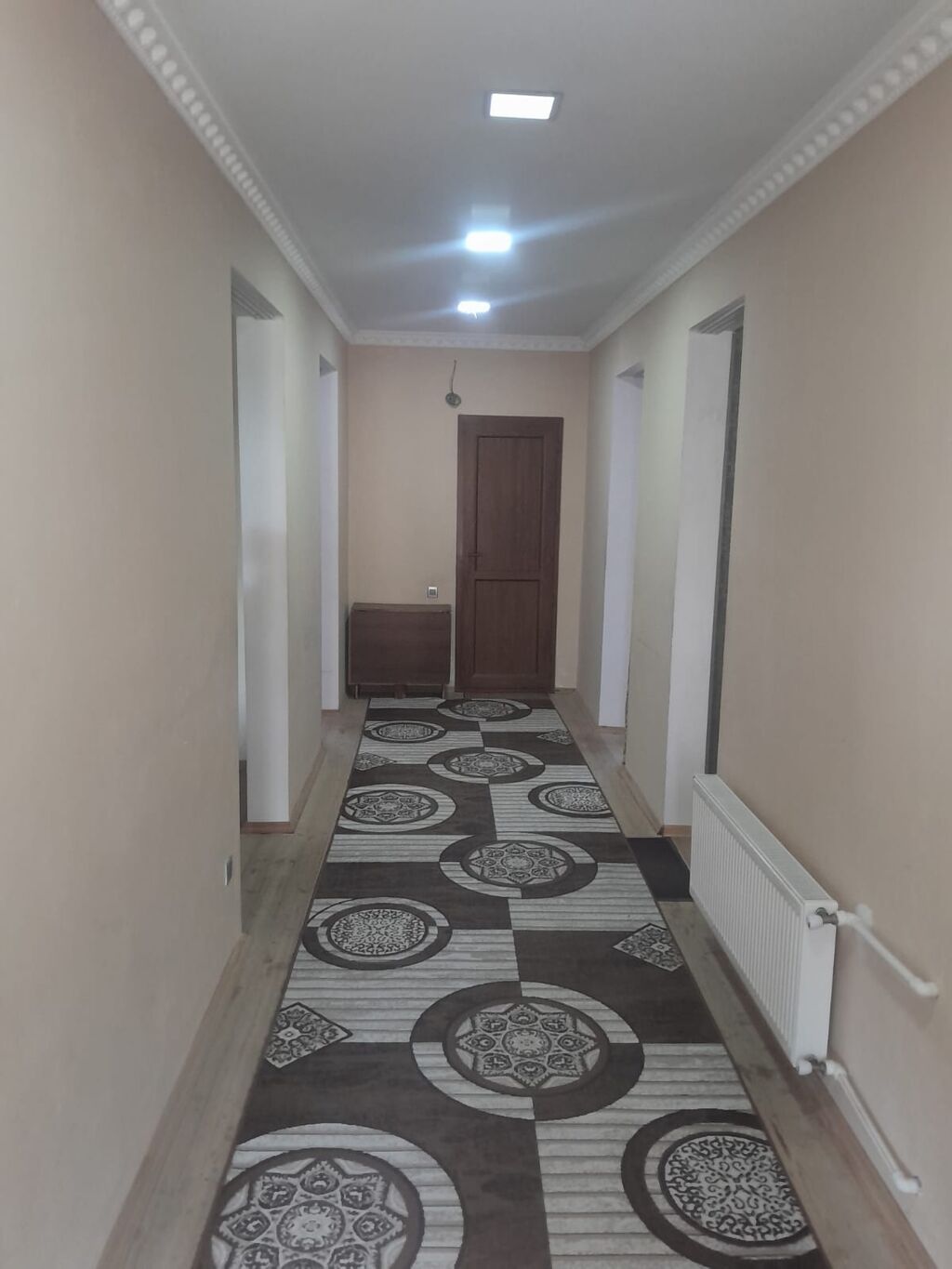 3 otaqlı, 110 kv. m, Kredit yoxdur, Orta təmir