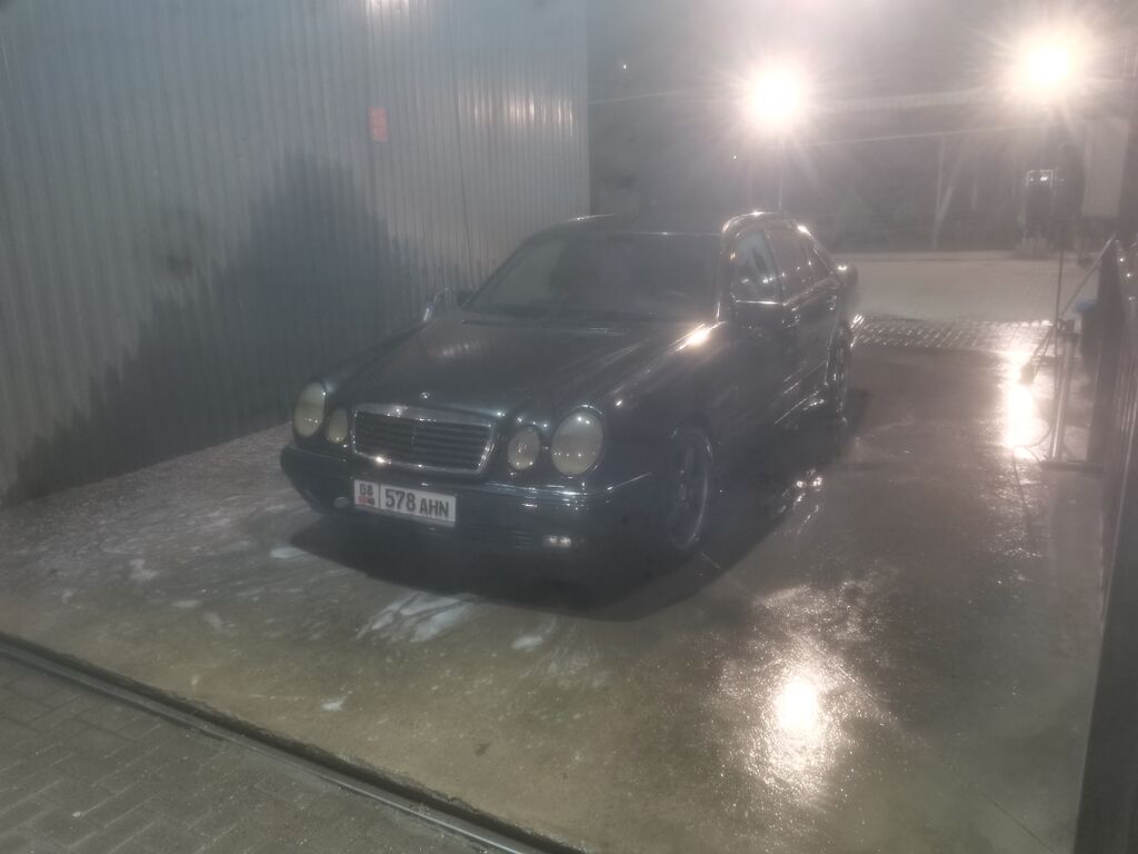 Mercedes-Benz E-Class: 1997 г., Седан: фото 3