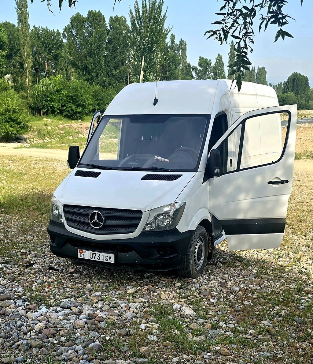 Mercedes-Benz Sprinter (рестайлинг) — грузовой фургон с высокой крышей: фото 2