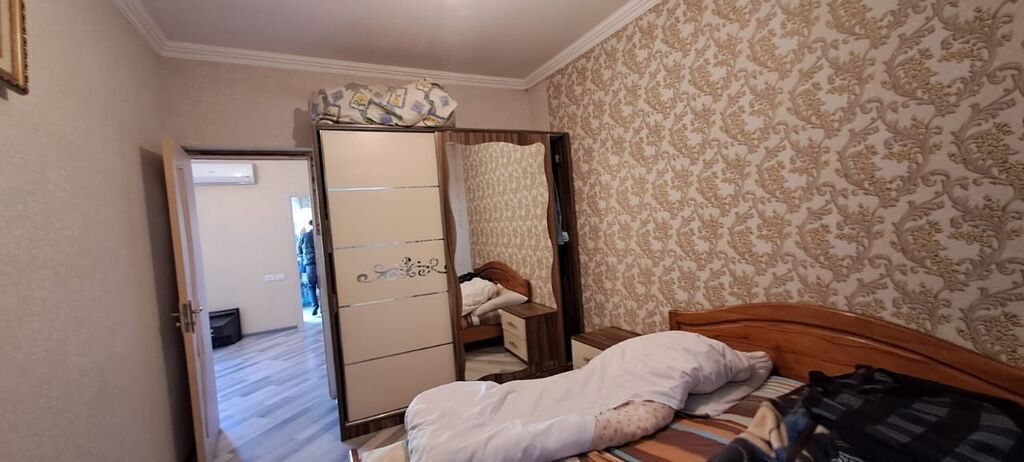 3 otaqlı, 62 kv. m, Orta təmir