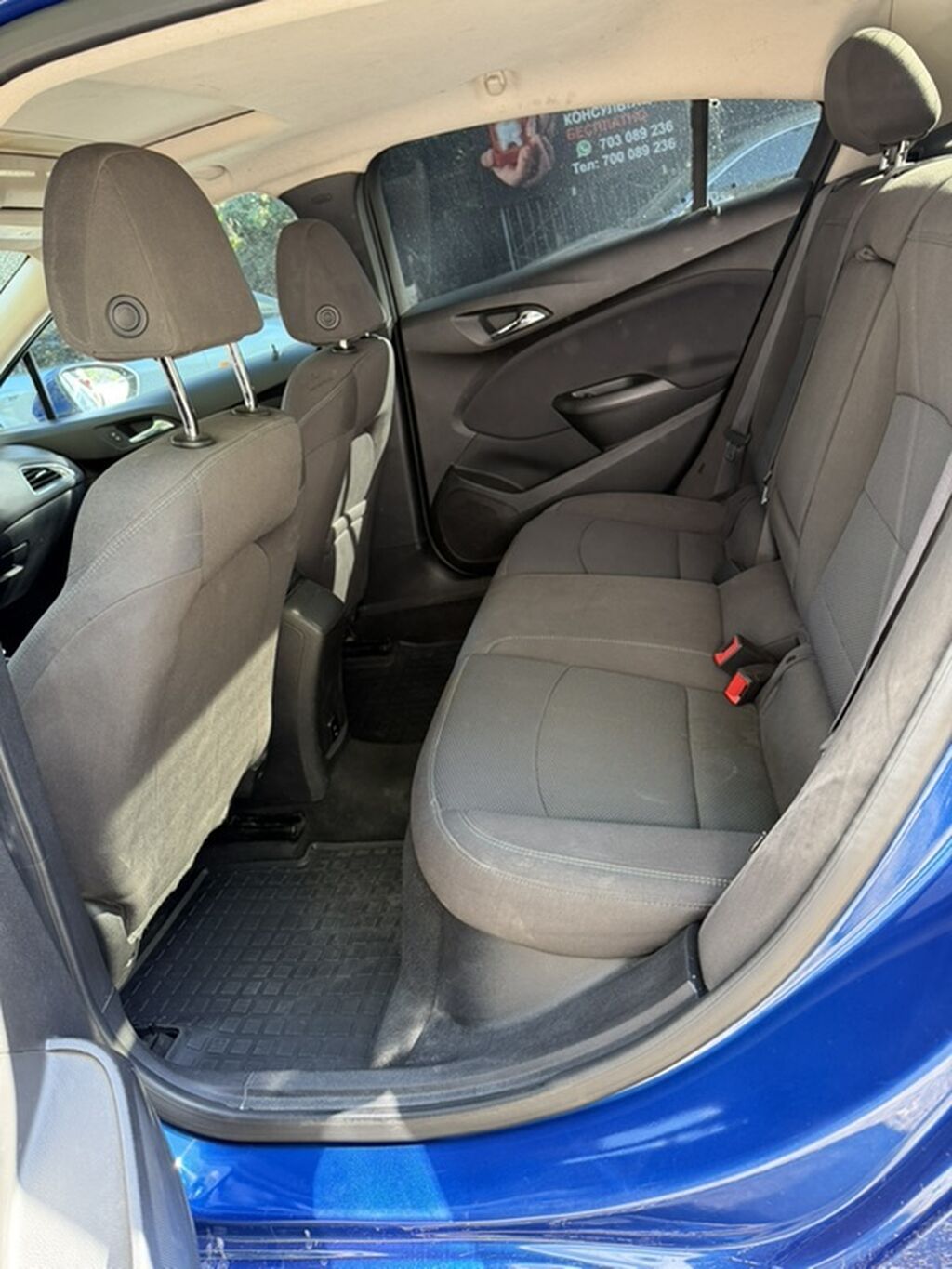 Chevrolet Cruze: 2018 г., 1.3 л, Автомат, Бензин, Седан: фото 5