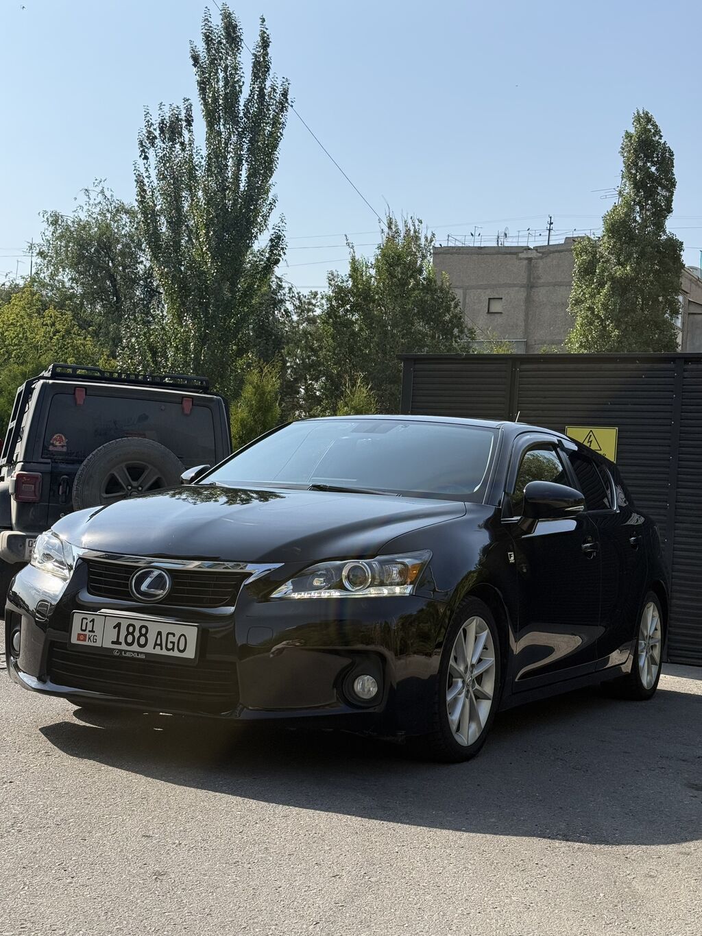 Lexus CT: 2012 г., 1.8 л, Автомат, Гибрид, Хэтчбэк: фото 3