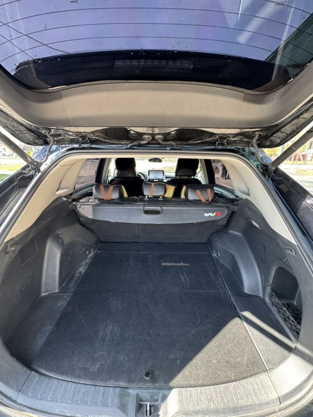 Toyota RAV4: 2020 г., 2.5 л, Вариатор, Гибрид, Кроссовер: фото 7