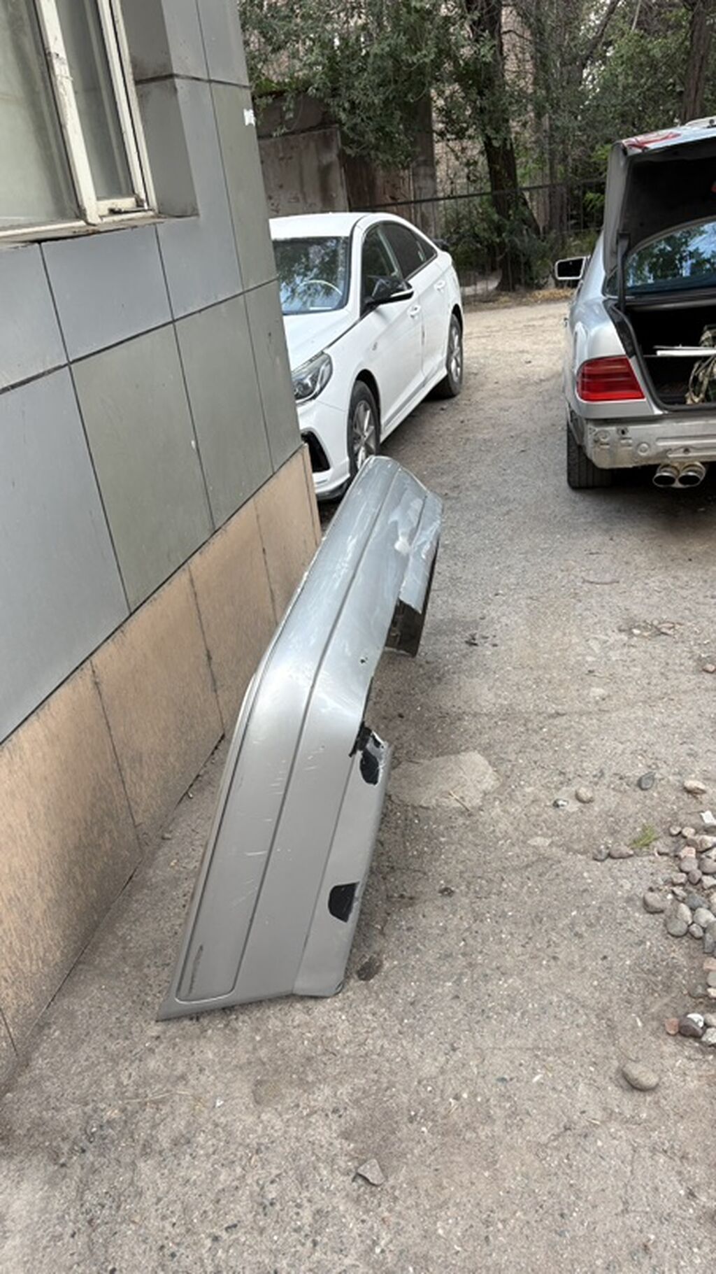 Задний бампер для Mercedes-Benz W210 (E-класс, седан/универсал — фото 2