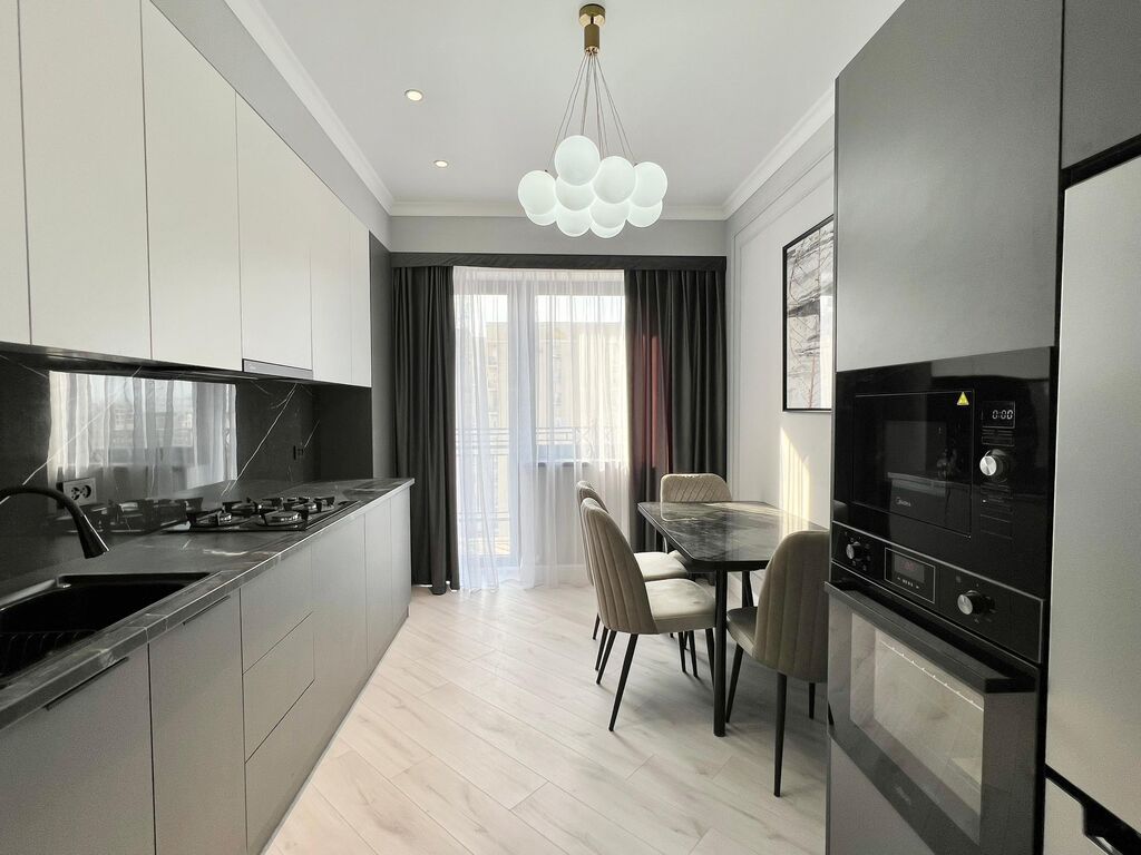 2 комнаты, 78 м², Элитка, 8 этаж, Дизайнерский ремонт: фото 7