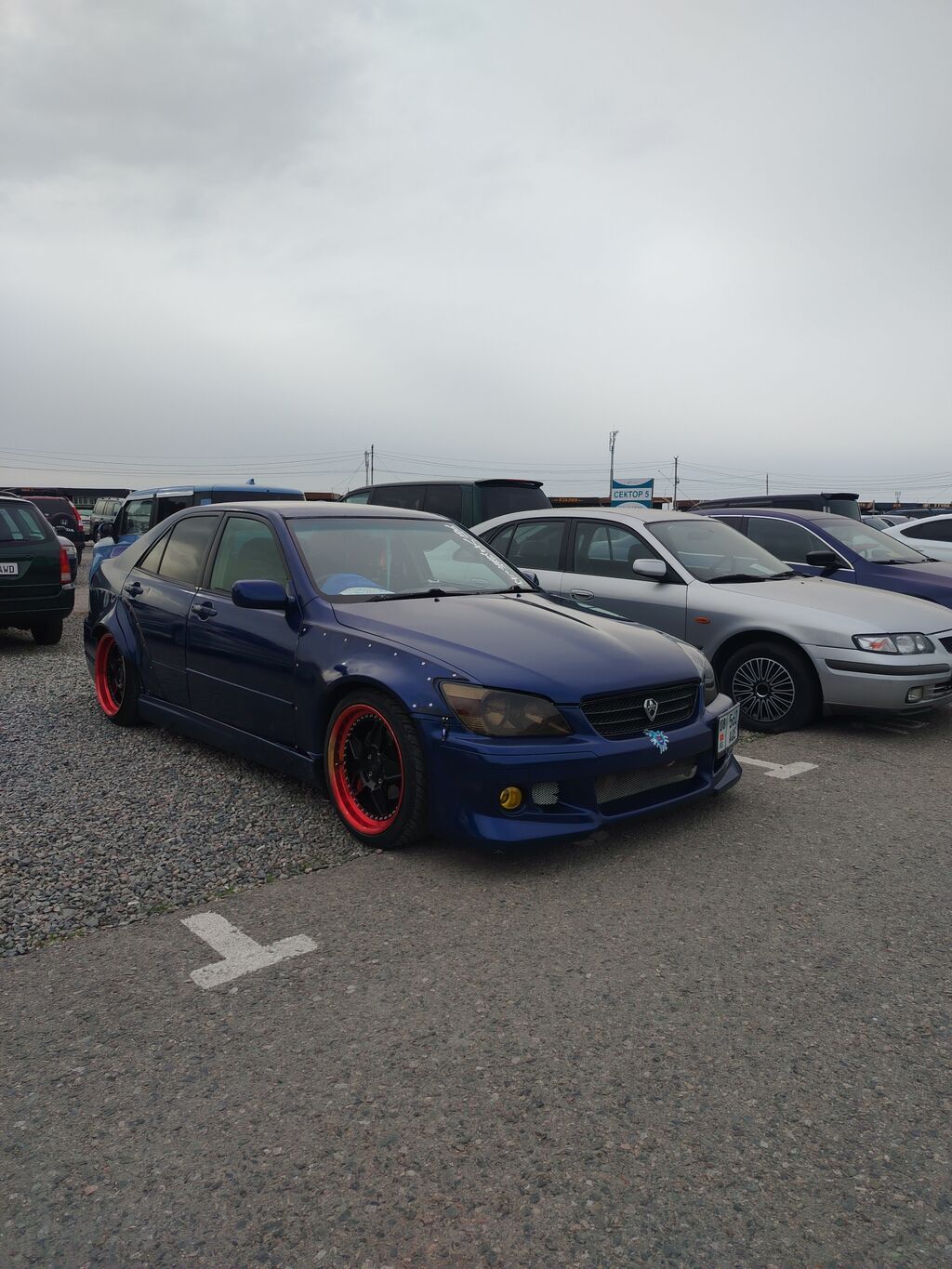 Lexus IS: 2000 г., 2 л, Автомат, Бензин, Седан: фото 2