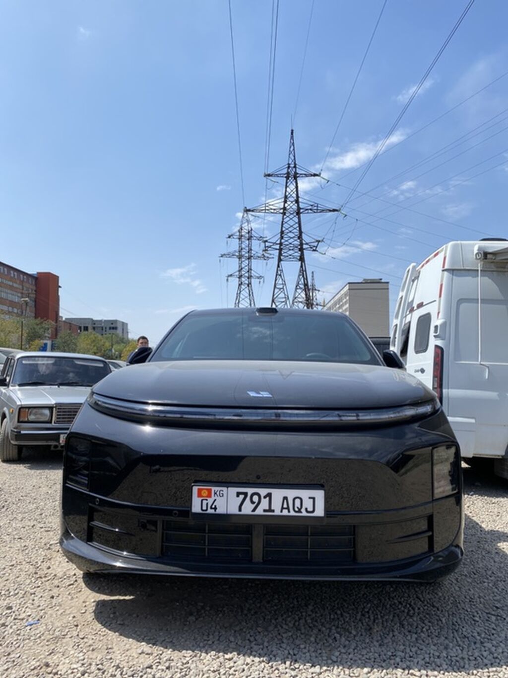 Lixiang L9: 2025 г., 0.1 л, Автомат, Гибрид, Кроссовер: фото 2