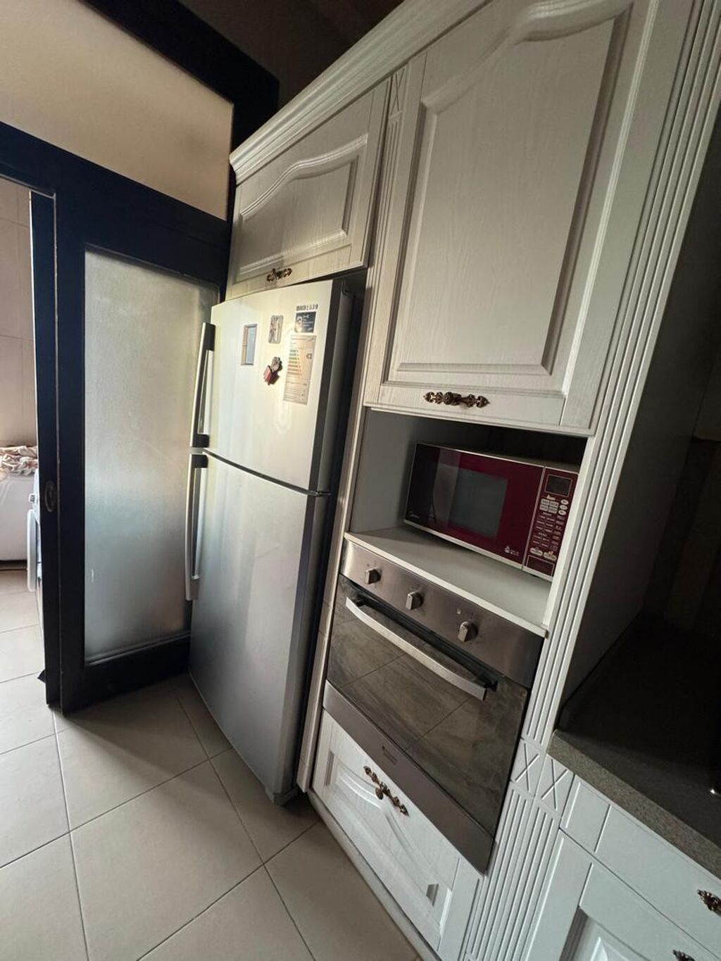 4 комнаты, 188 м², Дордой Плаза ТРЦ Элитка, 14 этаж, Старый ремонт: фото 3