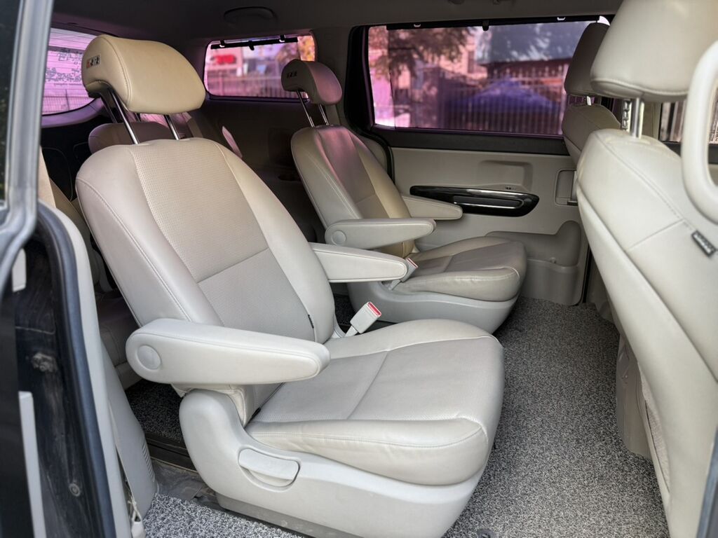 Kia Carnival: 2019 г., 2.2 л, Автомат, Дизель, Минивэн: фото 8