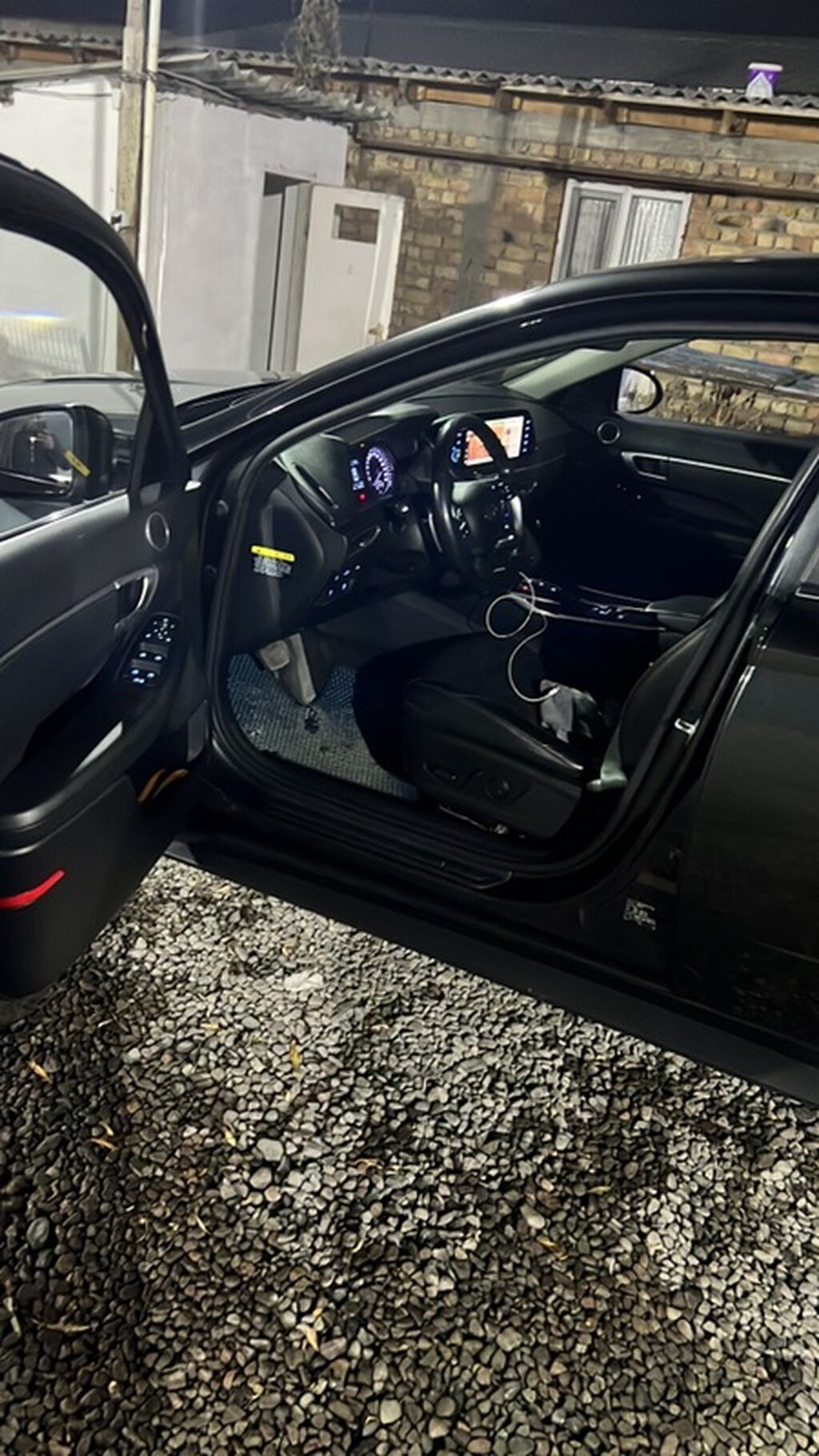 Hyundai Sonata: 2019 г., 0.2 л, Автомат, Газ, Седан: фото 2