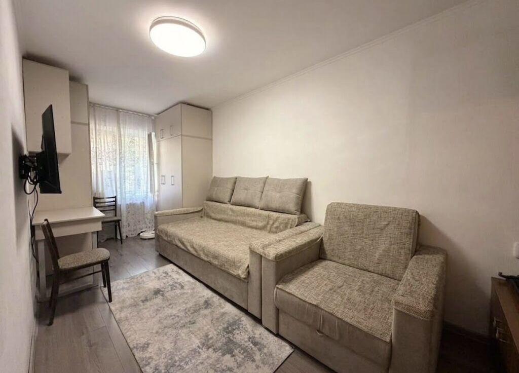 1 комната, 24 м², КНУ Хрущевка, 2 этаж, Евроремонт: фото 2