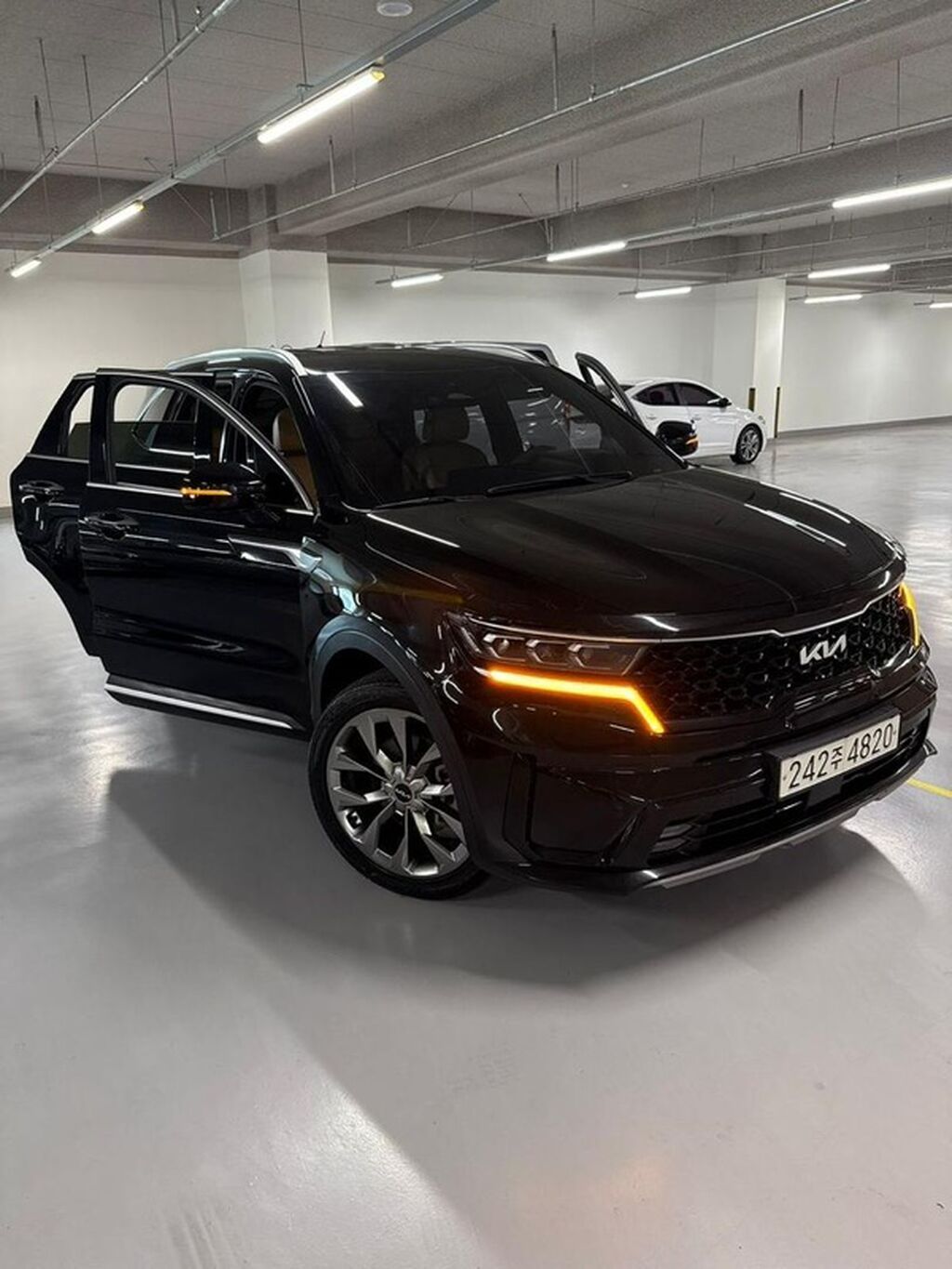 Kia Sorento: 2021 г., 2.2 л, Автомат, Дизель, Кроссовер: фото 2