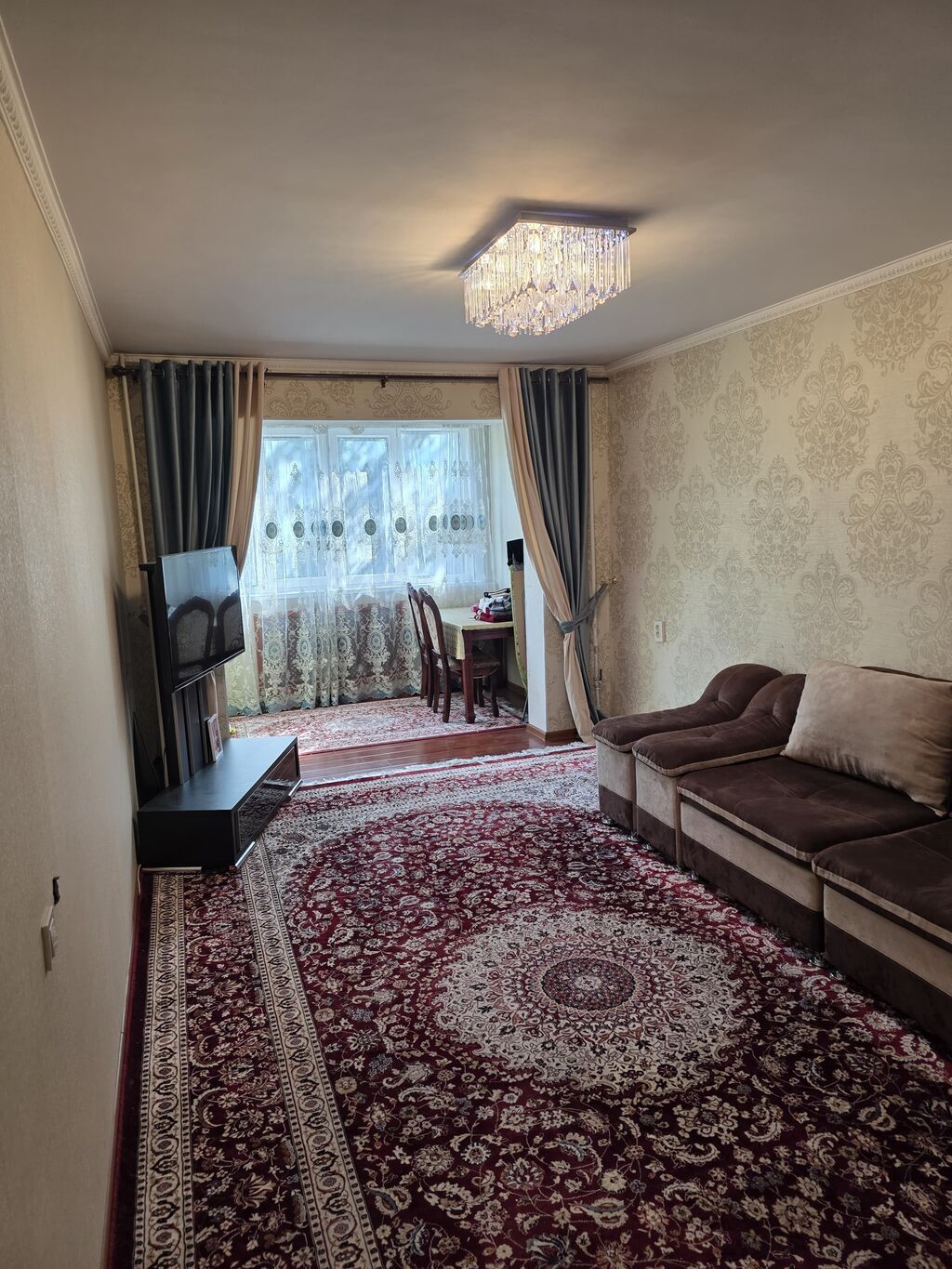 2 комнаты, 6 мкр Собственник, Семейным, от 1 года, С мебелью полностью: фото 1