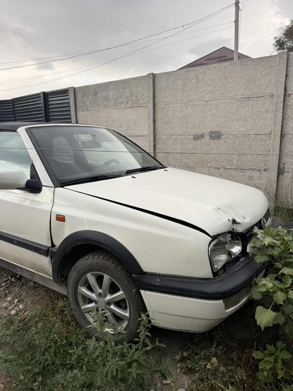 Volkswagen Cabrio: 1994 г., 2 л, Механика, Бензин, Кабриолет: фото 4