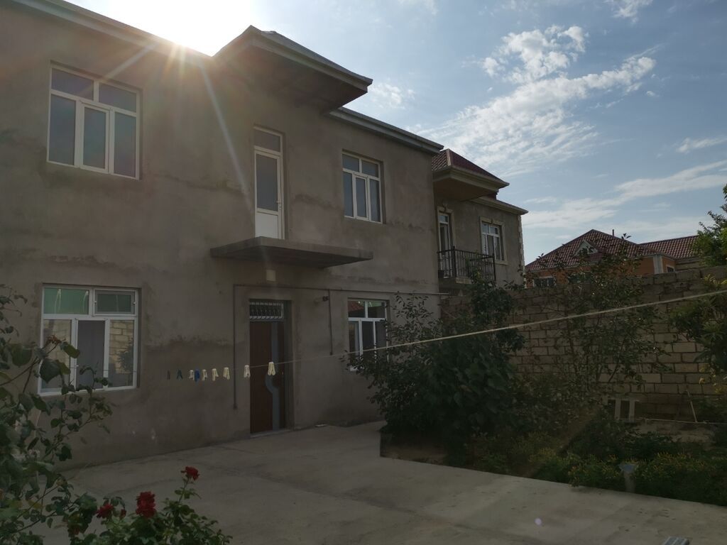 7 otaqlı, 240 kv. m, Yeni təmirli