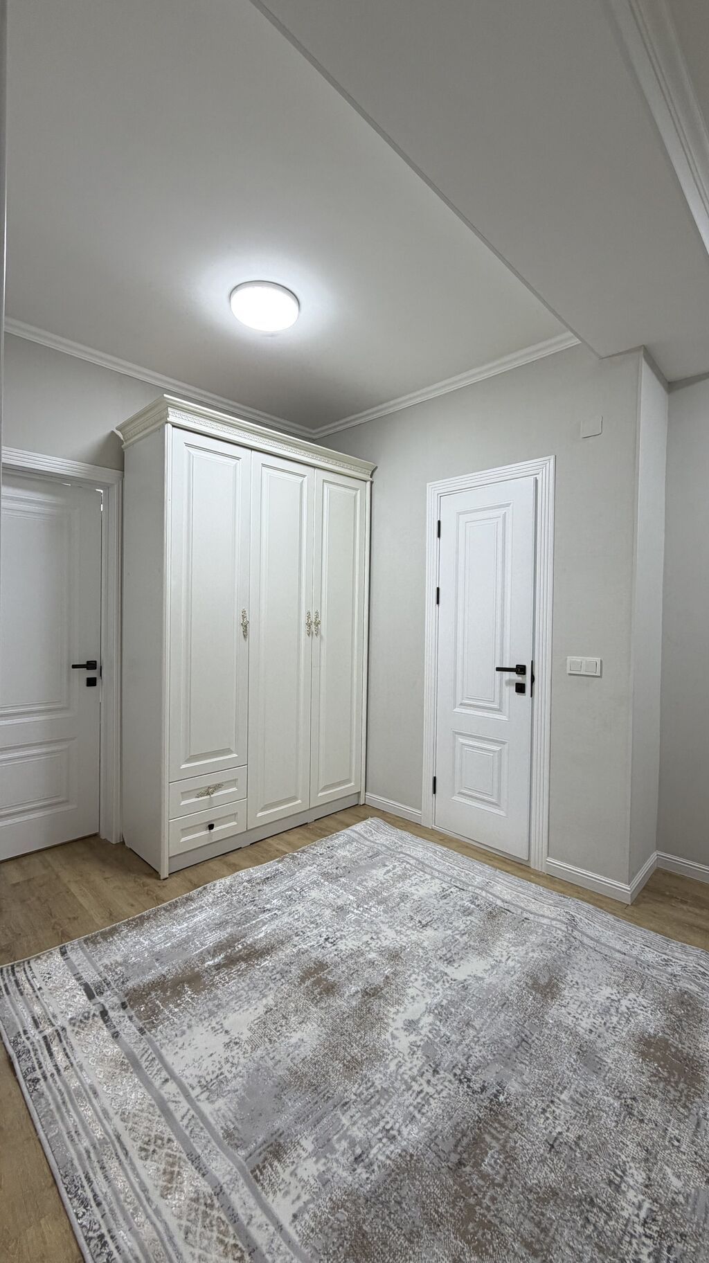 2 комнаты, 70 м², Элитка, 1 этаж, Дизайнерский ремонт: фото 3