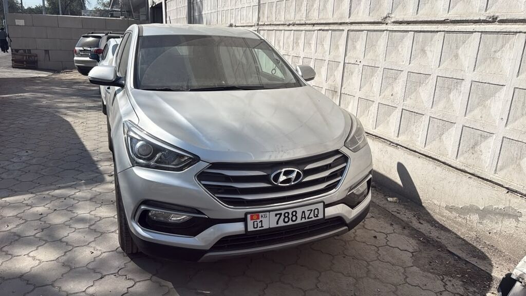 Hyundai Santa Fe: 2017 г., 0.2 л, Автомат, Бензин, Кроссовер: фото 1