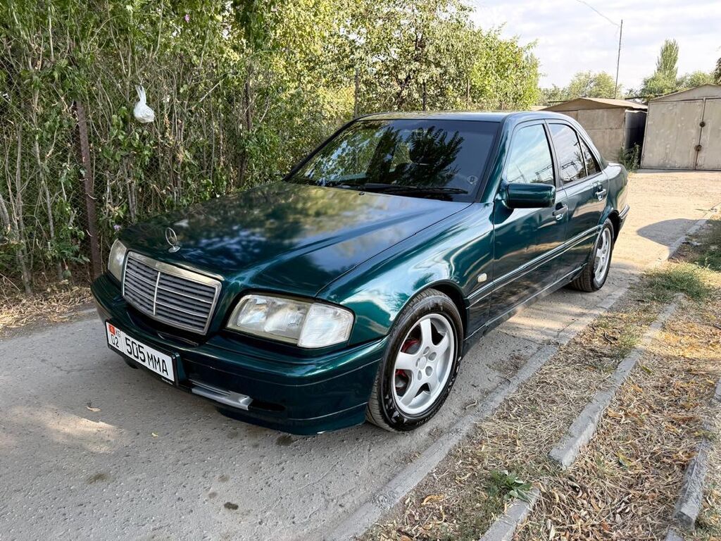 Mercedes-Benz C-Class: 1998 г., 2 л, Автомат, Газ, Седан: фото 3