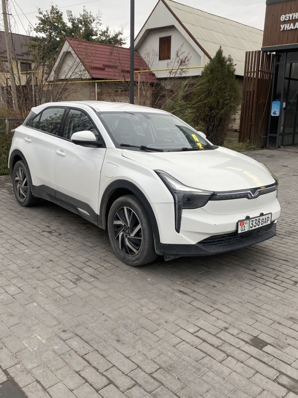 JAC : 2022 г., Автомат, Электромобиль, Кроссовер: фото 4