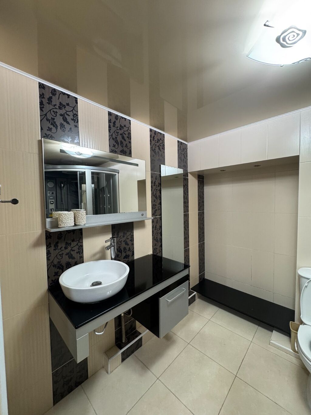 Срочно сдается дом в районе Азия Молл! Площадь — 400 м² (вместе с: фото 4