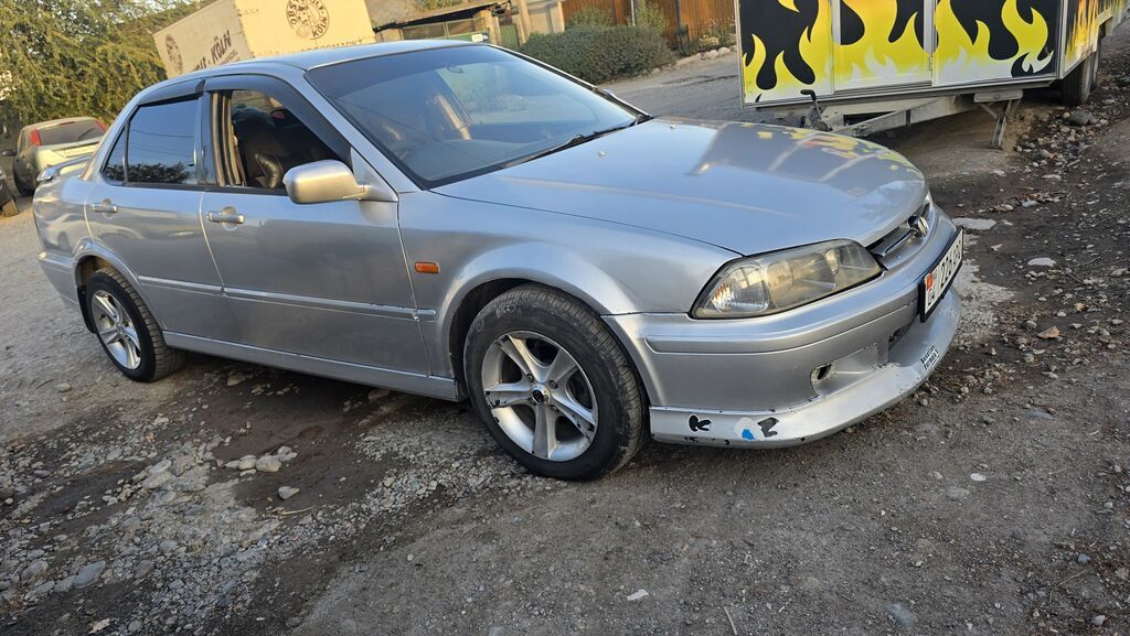 Honda Torneo: 2001 г., 1.8 л, Автомат, Седан: фото 1