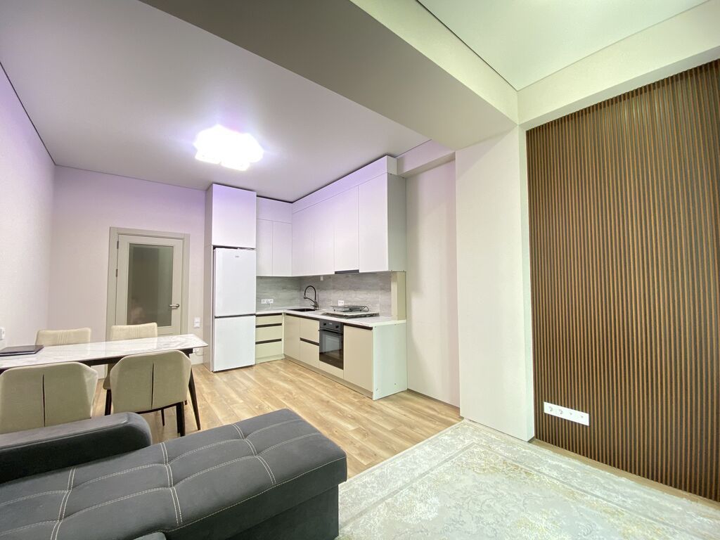 1 комната, 46 м², Элитка, 3 этаж, Евроремонт: фото 1