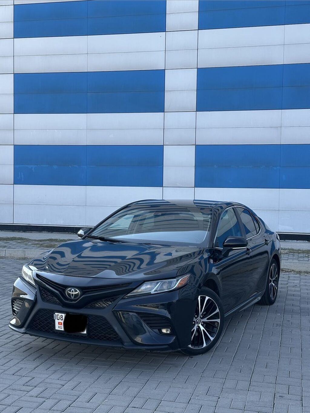 Toyota Camry: 2018 г., 2.5 л, Автомат, Бензин, Седан: фото 2