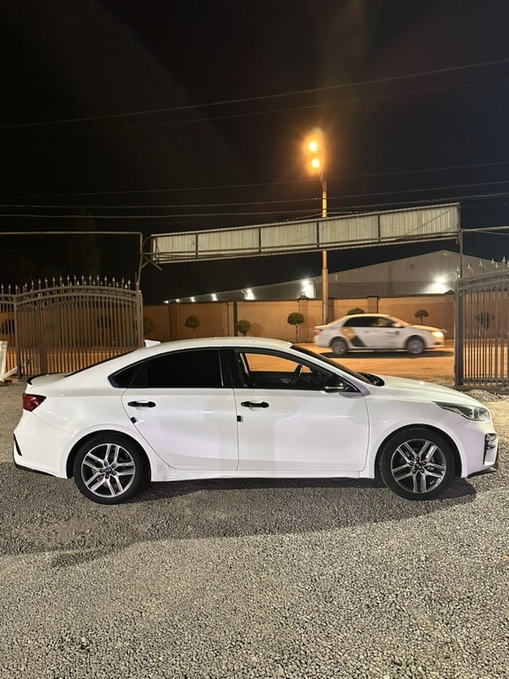 Kia K3: 2019 г., 1.6 л, Автомат, Бензин, Седан: фото 4
