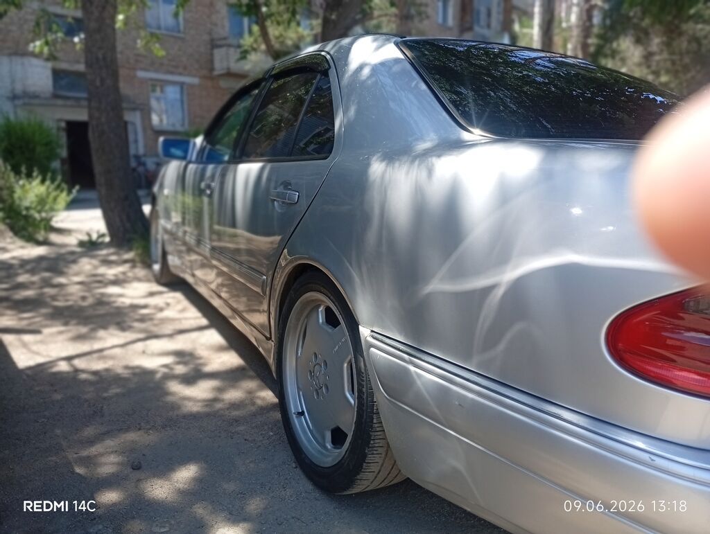 Mercedes-Benz E-Class: 1996 г., 3.2 л, Автомат, Бензин, Седан: фото 7