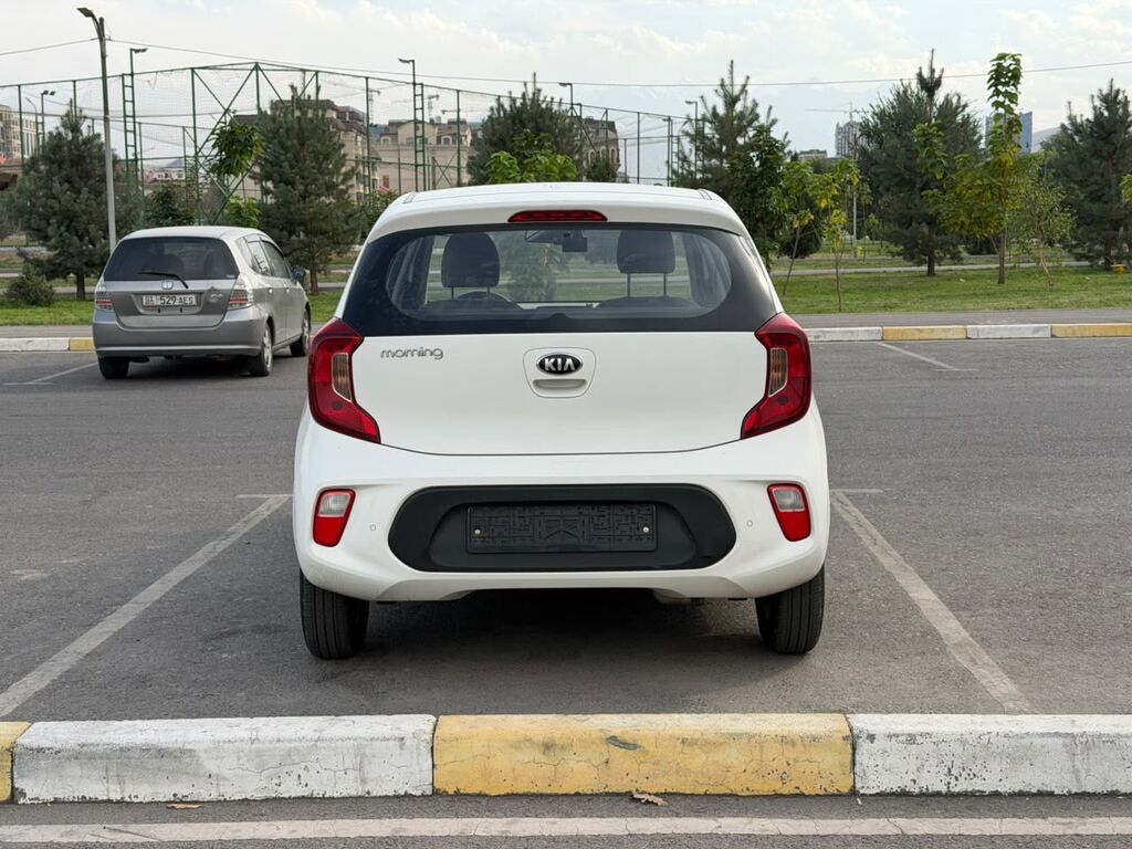 Kia Morning: 2019 г., 1 л, Автомат, Бензин, Хэтчбэк: фото 8
