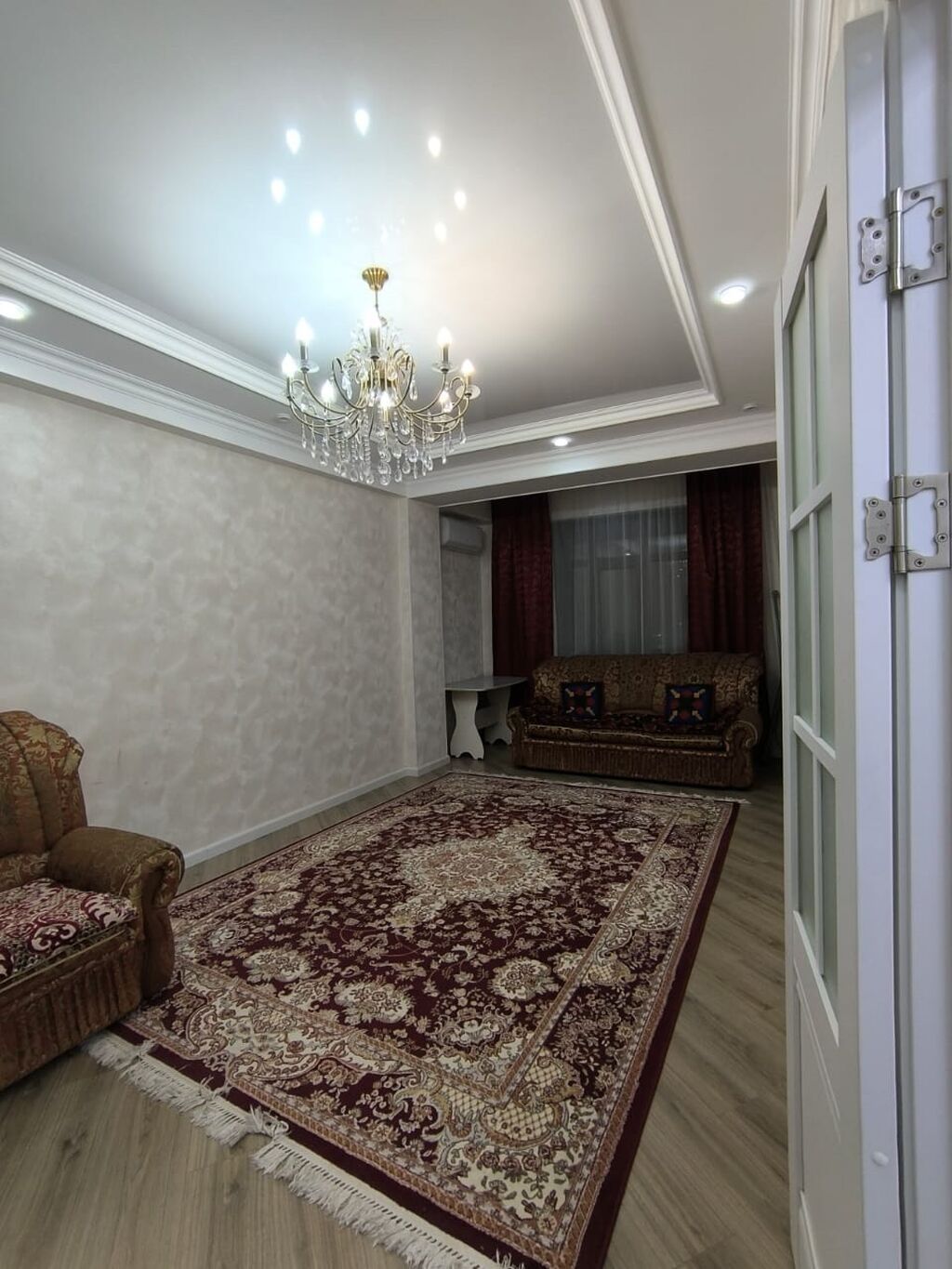 Продам 2-комнатную квартиру 77 м² в ЖК Grand Victoria: фото 2