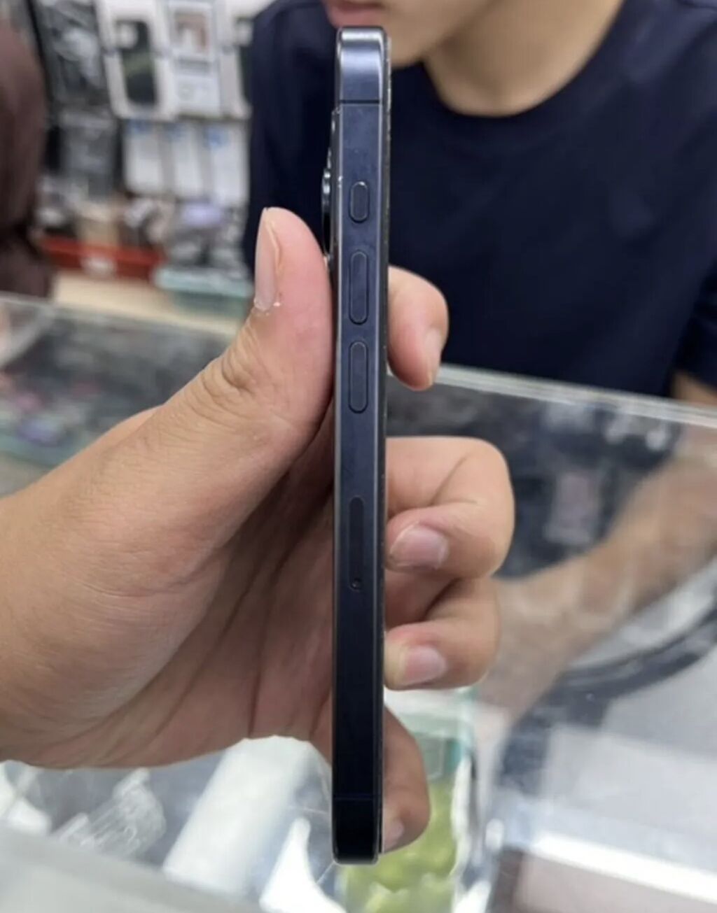 IPhone 15 Pro, Б/у, 1 ТБ, Защитное стекло, 87 %: фото 2