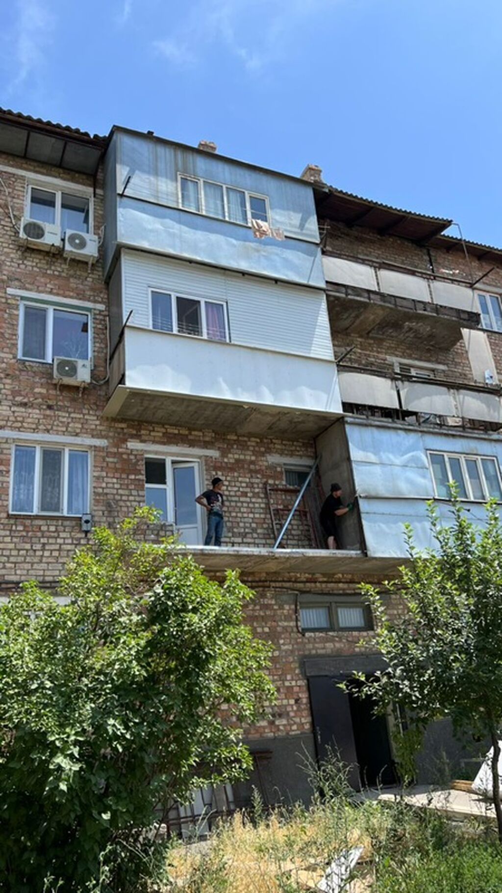 Остекление и обшивка балконов/лоджий под ключ - Профессиональный: фото 3