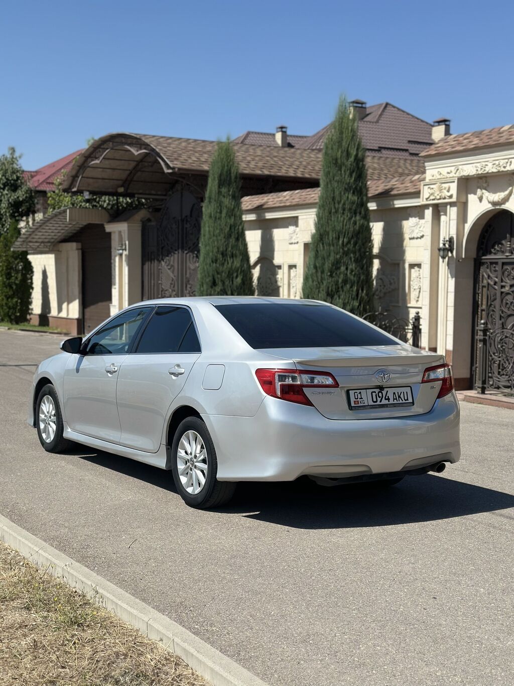 Toyota Camry: 2013 г., 2.5 л, Автомат, Бензин, Седан: фото 6