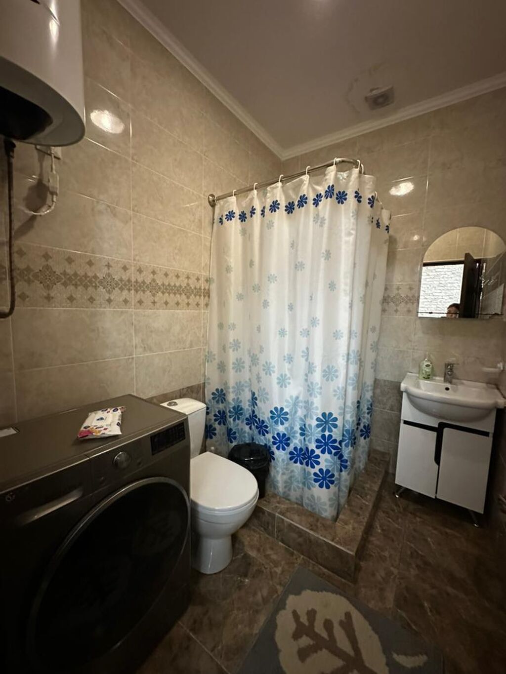 Продаю полкотеджа в пансионате Париж, село Чок Тал. Три спальни, зал: фото 7