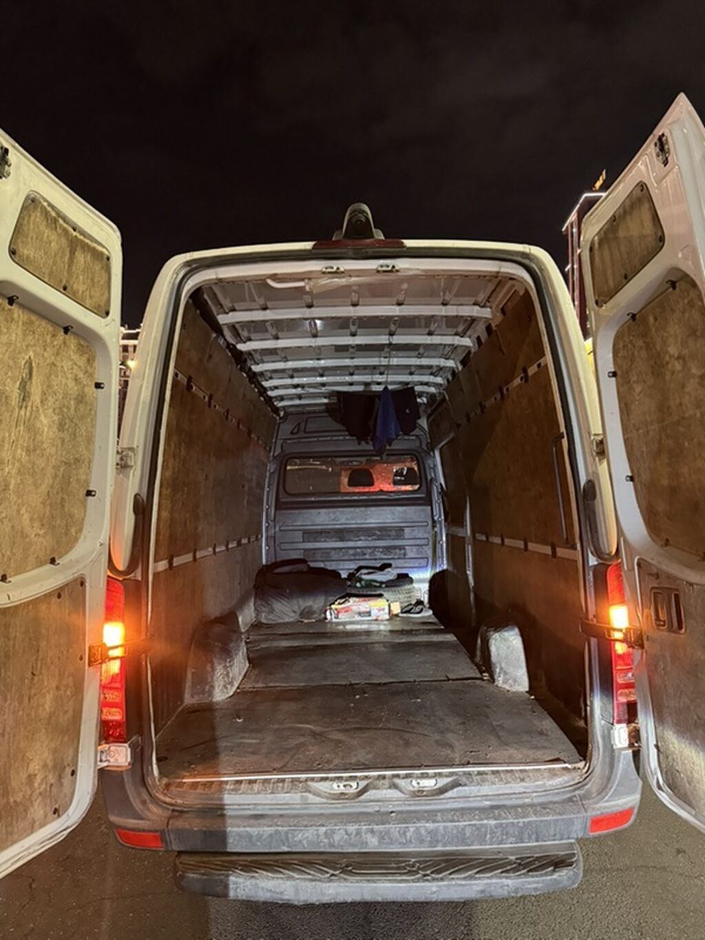 Mercedes-Benz Sprinter 2011 года Надёжный коммерческий автомобиль: фото 5
