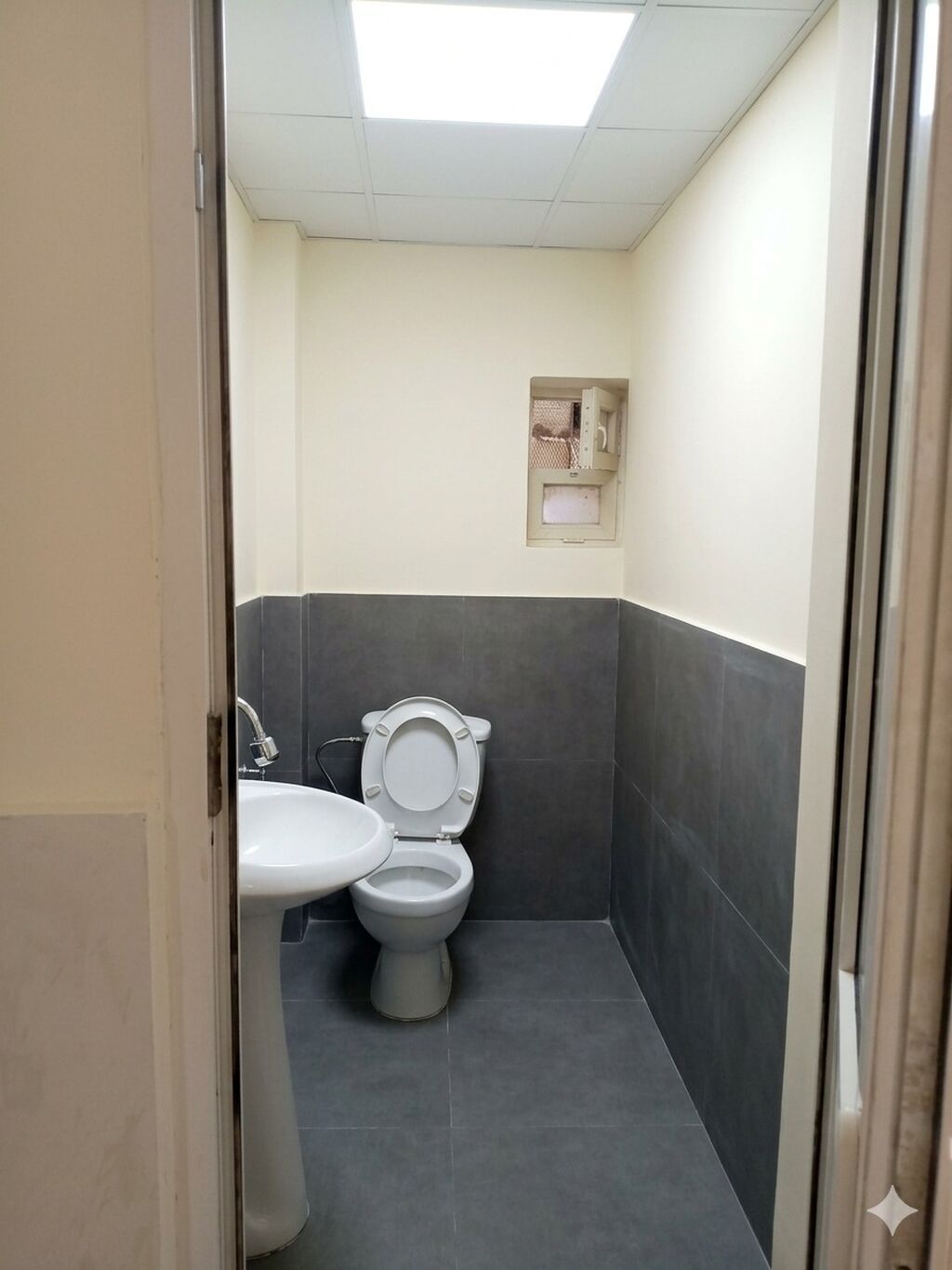 *HUSAYN HOSTEL KHIRDALAN* /HOSTEL/GÜNDƏLİK EV/AYLIQ EV/KİRAYƏ EV