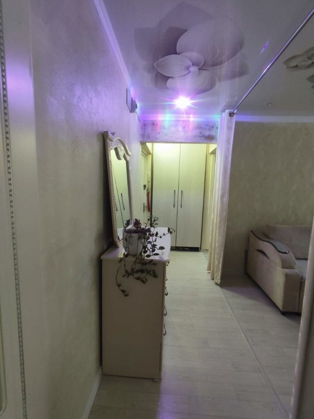 2 комнаты, 54 м², 6 мкр 104 серия, 4 этаж, Евроремонт: фото 2