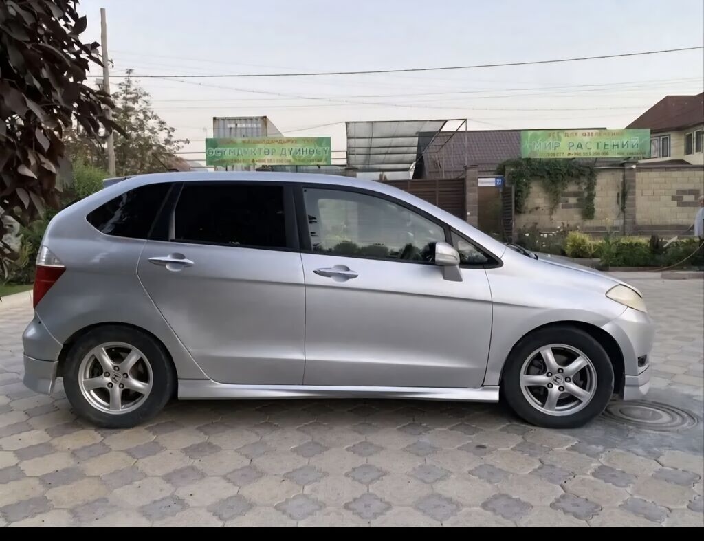 Honda Edix: 2005 г., 2 л, Автомат, Бензин, Минивэн: фото 3