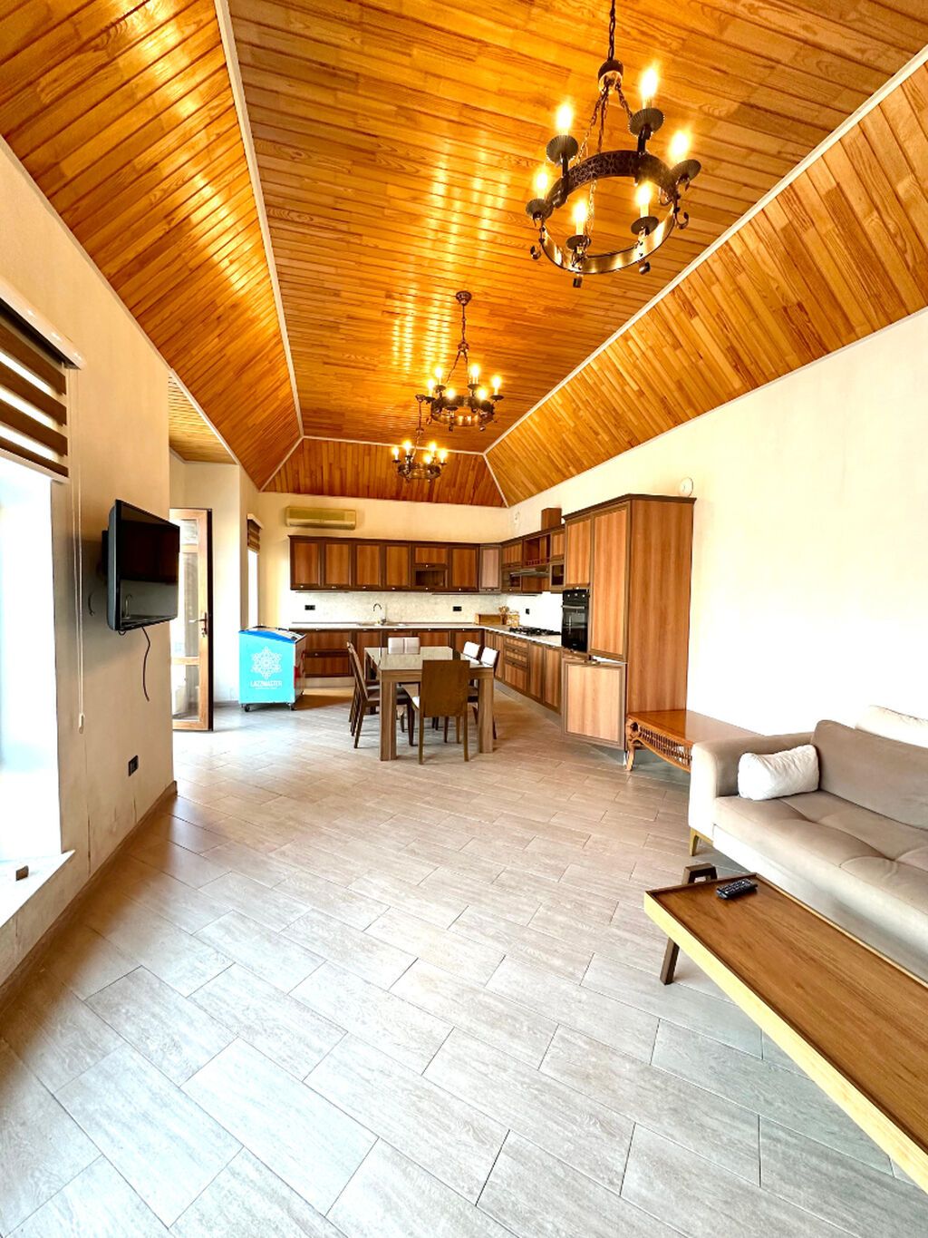 Bilgəhdə 9 otaqlı həyət evi kirayə verilir, 400 m², 6 000 AZN/ay, şəkil 3 / 12