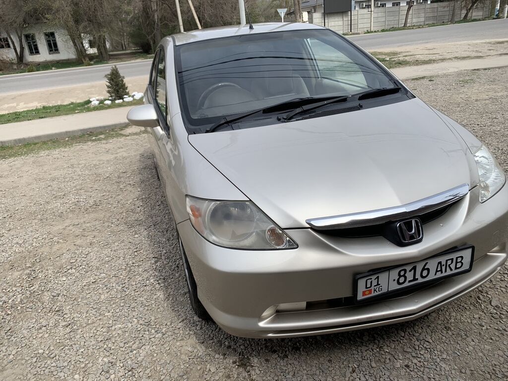 Honda Fit Aria: 2005 г., 1.5 л, Вариатор, Бензин: фото 4