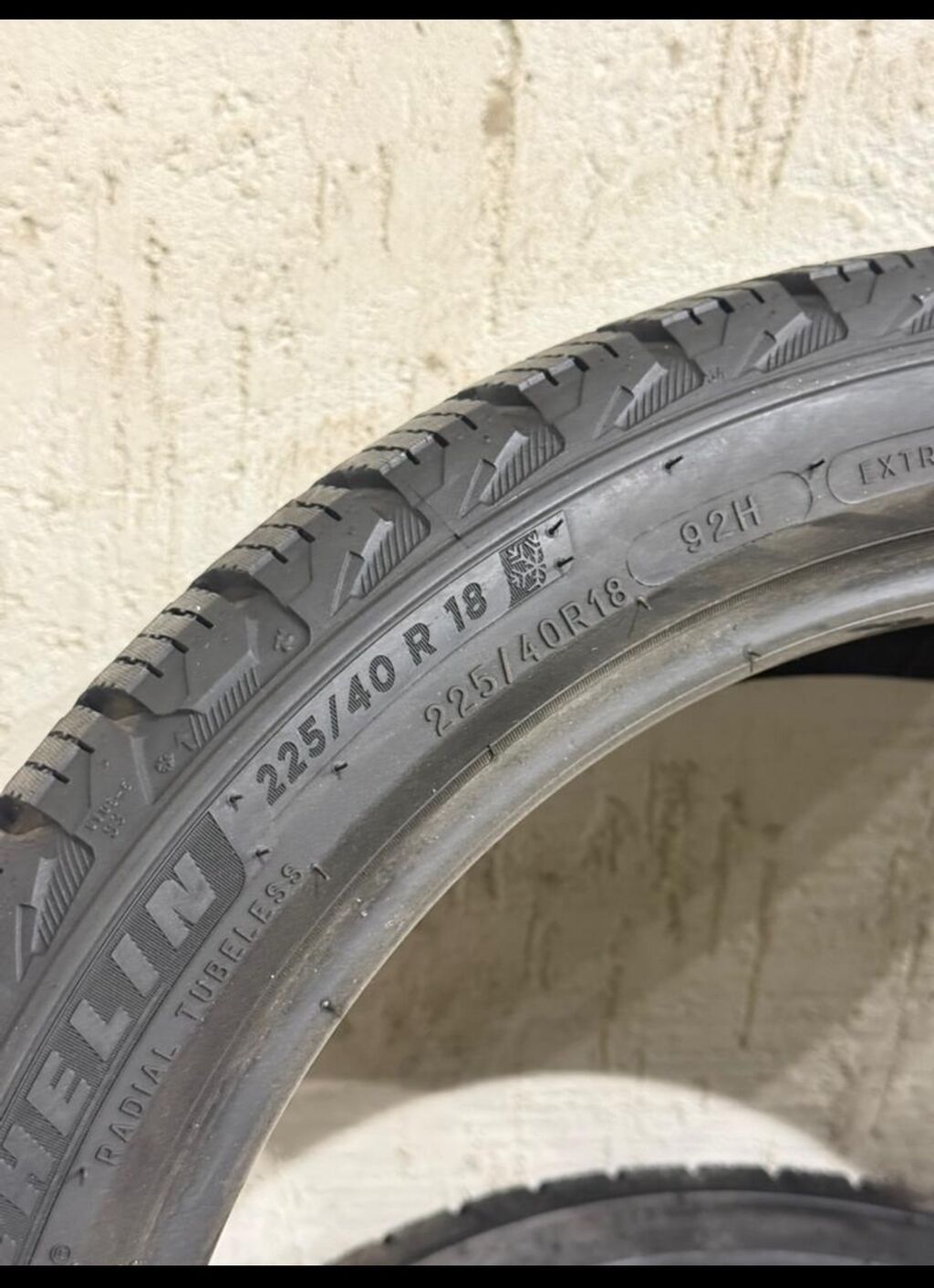 Шины 225 / 40 / R 18, Зима, Б/у, Комплект, Легковые, Япония, Michelin: фото 4