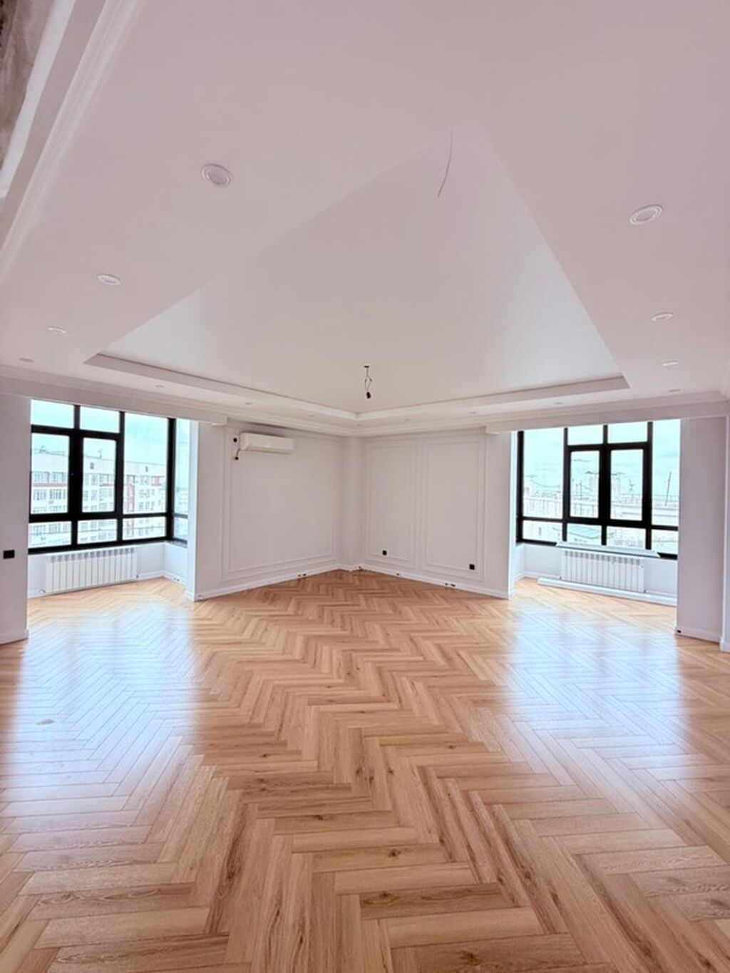 Продам 3-комнатную квартиру 125 м² в 12 мкр, 9 этаж: фото 2