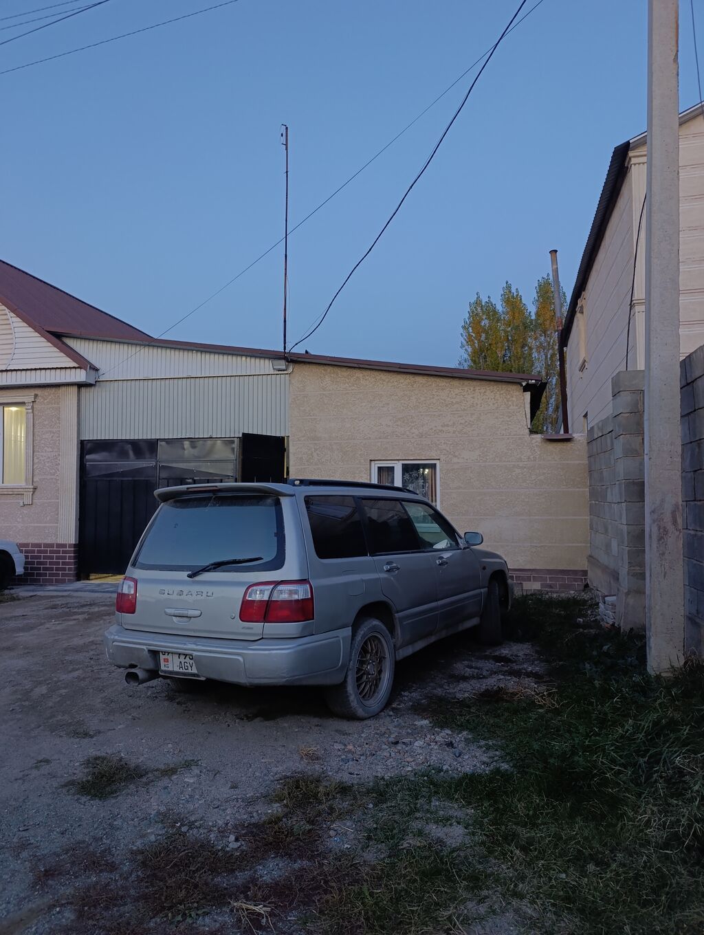 Subaru Forester: 1999 г., 2 л, Автомат, Бензин, Кроссовер: фото 5