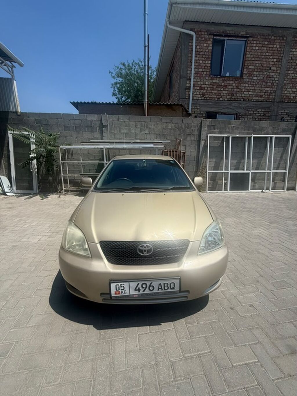 Toyota Allex: 2004 г., 1.5 л, Автомат, Бензин, Хэтчбэк: фото 2